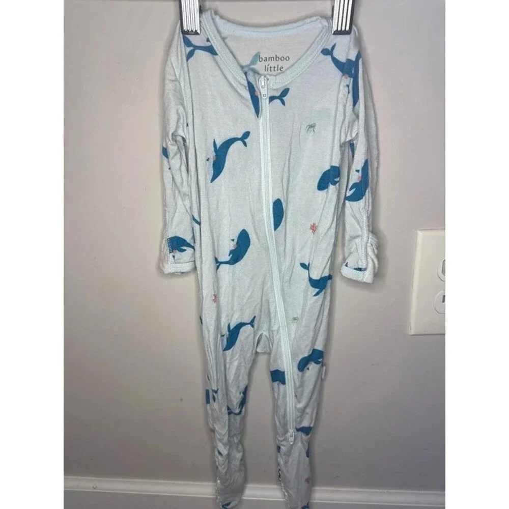 Bamboo Little Whale Zipper Footie Pajamas 3-6 Months
